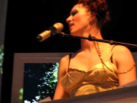 16/18 Amanda Palmer @ 9:30 Club, Washington, DC 9/12/12