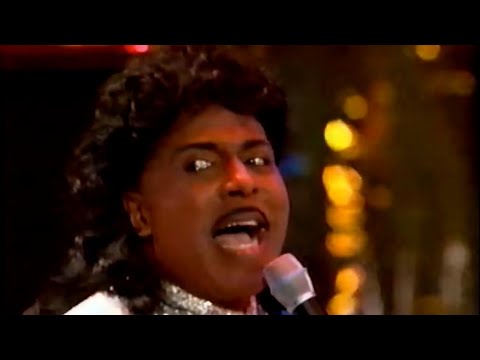 Little Richard receives Award of Merit at the 1997 American Music Awards (Full) *improved version*