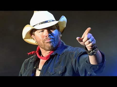 Toby Keith's Emotional Salute to a 93-Year-Old War Veteran