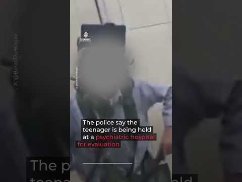 16-year-old Malaysian student attacks his teacher with axe
