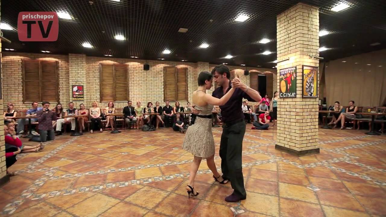 Fausto Carpino and  Veronika Toumanova, Russia, Moscow, Milonga in milonga "On Board", 22.05.2010(2)