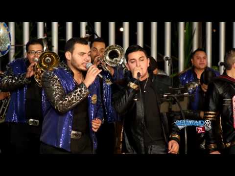 Efecto Xpansivo Ft. Banda Renovacion - El Oc (En Vivo 2016)