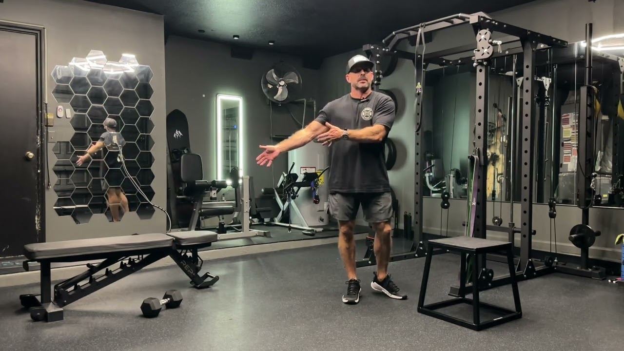 Bodybuilding hacks for arms! Sneak peek at some Bicep & Tricep work from TitanUp Fitness!