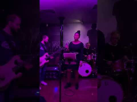 DJ Yehudit Sings video.