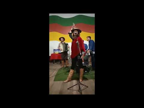 Trova - Felipe Menezes e Tetê Carvalho