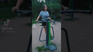 【まとめ】トレーニングする爆乳【TikTok】