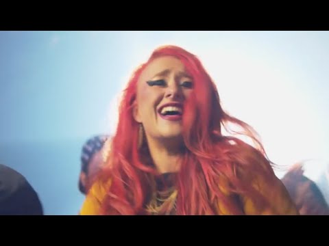 Phenix Red - Classick (Official Video)