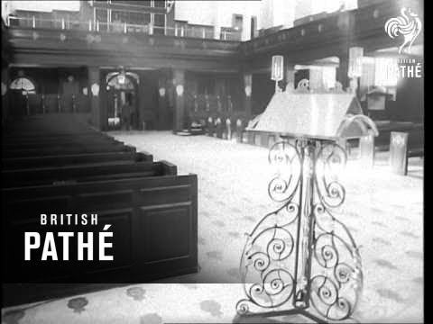 download lagu mp3 mp4 St Clement Danes Church, download lagu St Clement Danes Church gratis, unduh video klip St Clement Danes Church