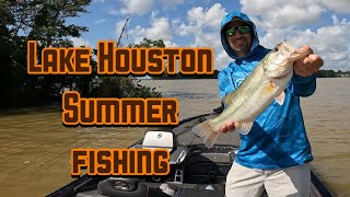 Lake Houston BASS FISHING on a HOT summer day.