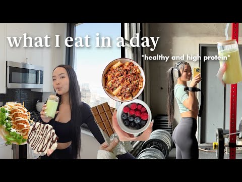 what I eat in a day | simple, high protein recipes at home, my workout routine, & cook with me!