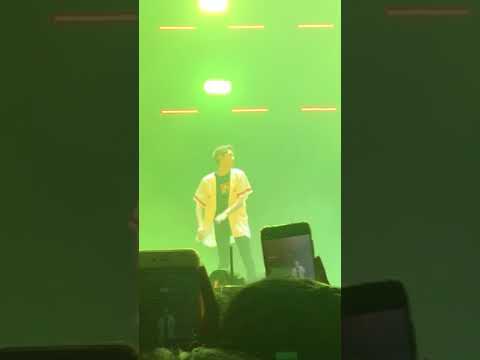 180804 WANNA ONE WORLD TOUR IN BKK KUANLIN SOLO