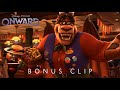 Onward | Bonus clip: The Manticore (NL gesproken) | Disney NL