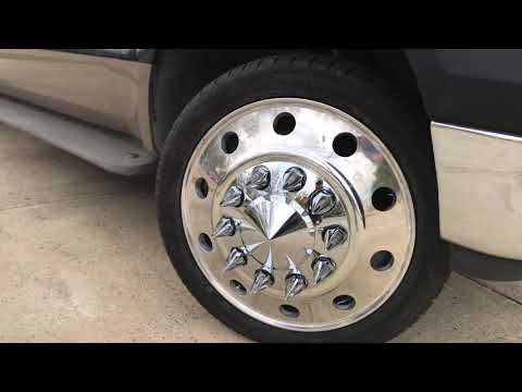 24” Dually Wheels Direct bolt on w/ 10 lug simulator Spikes