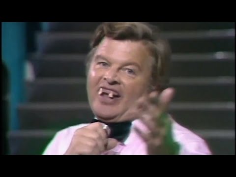 Benny Hill - Moments of Television When Things Go Wrong (1970)