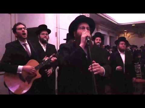 Shloime Daskal "Im Eshkocheich" with Mezamrim and Blue Melody Group