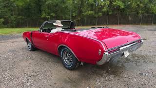 1968 Oldsmobile Cutlass 4-4-2 Convertible Tribute Drive Away