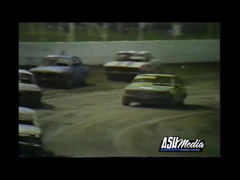 Street Stocks: A-Main - Newcastle Motordrome - 29.12.1993