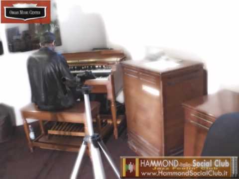 Hammond Jam - Nic Cattaneo & Alberto Gurrisi - featuring Mr. Larry Goldings on cellular phone! :-)