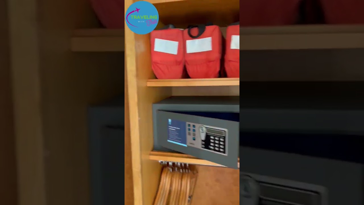 Voyager of the Seas - Cabin 1620 - Video 7