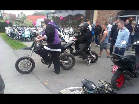 Derbi DRD Pro (Full Prorace) vs. High End Aerox // Goose Racing