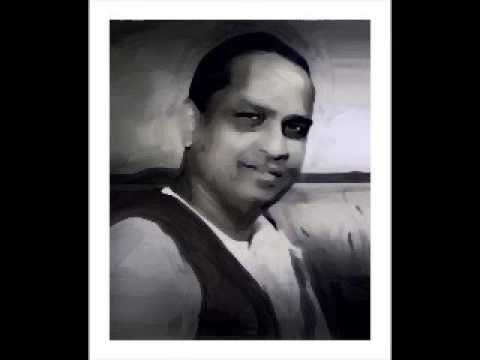 Pandit Kumar Gandharva sings Raga chaiti Bhoop followed by Raga Bhairavi.