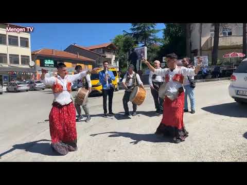 7. Yöresel Giyim Şenliği Öncesi Emre Tuna ve Ercan Bilgin Kardeşler Havuzlu Kahve önü Mengen Havası