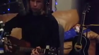 Beck unplugged - We Dance Alone