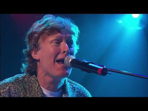 Steve Winwood & Carlos Santana “Why Can’t We Live Together” Live @ Montreux 2004