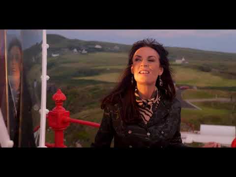 Jacqui Sharkey - The Light