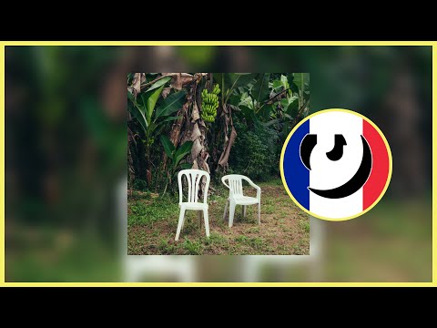 Video thumbnail for Bad Bunny - BOKeTE (Traduction française)