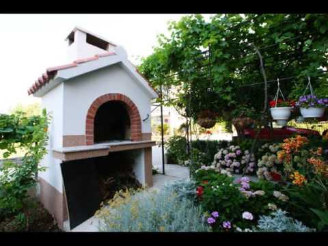 Apartments Mila - Hotel in Kaštela, Croatia