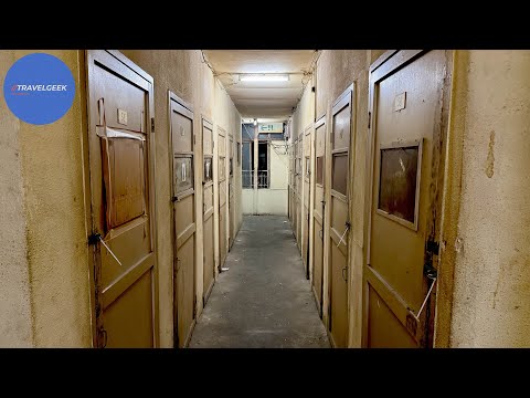 Trying $7 Japan's Worst-Rated Capsule Hotel | Sanwa Hotel