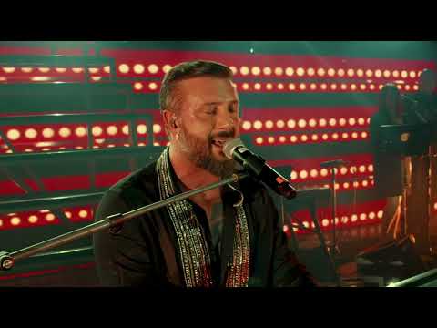 Alessio - Palapartenope di Napoli 6 Gennaio 2024 - Medley Piano - Live