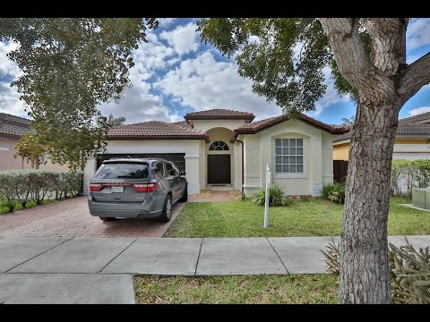 3746 SW 154 CT Miami, FL 33185