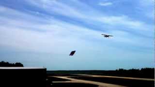 preview picture of video 'Banner dropping @ Everglades Airpark (X01), Everglades City, FL'