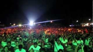 LOS POLLOS - LILA DOWNS (MAZUNTE INTERNATIONAL JAZZ FEST 2012)