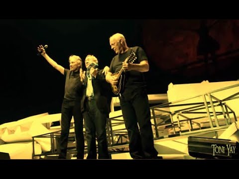 Roger Waters & David Gilmour and Nick Mason ❀ Outside The Wall ☆Live 2011☆