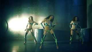 THE FLIRTS - HELPLESS(CUT,1984)(DANCE VIDEOMIX)