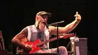 SEASICK STEVE FILM: a long way from home (volume two)