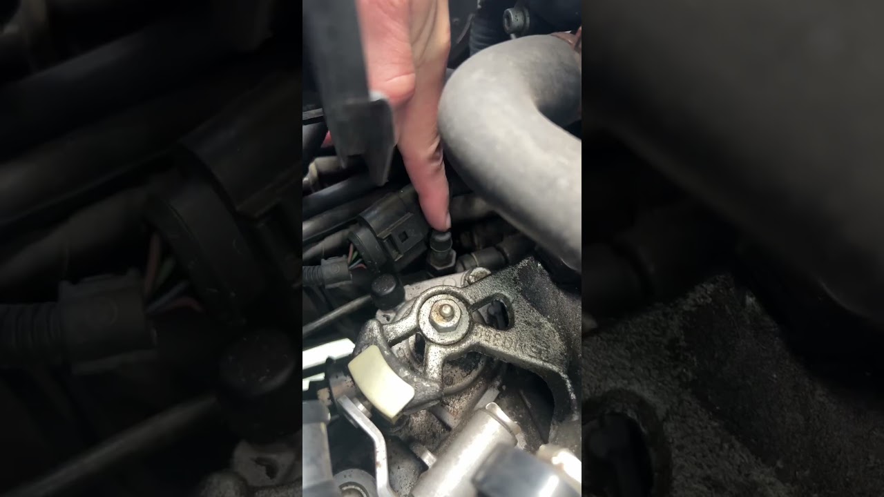 Why does my clutch go to the floor? EN General
