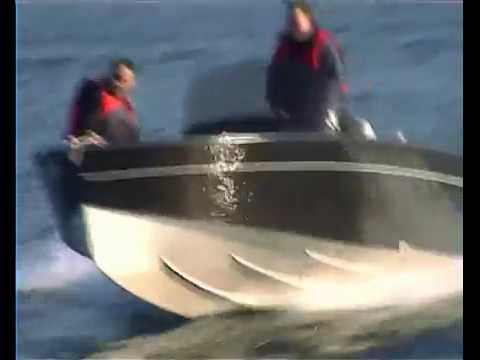 Elektromotorboot lightstream 6.2 HV 60 km/h 120 kW Steiner Nautic Elektroboot