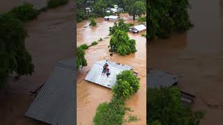 Download lagu Suasana terjebak saat banjir bandang terjadi#s mp3 Download lagu Suasana terjebak saat banjir bandang terjadi#s mp3