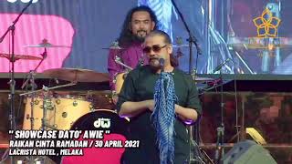 Download lagu Awie - Mentari Merah Di Ufuk Timur - Search - Live @ LaCrista Hotel Melaka - 2021 mp3