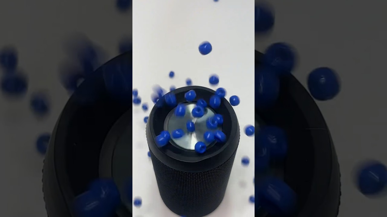 Blue beads are jumping on the speaker 🔇3D Special Effects | 3D Animation #shorts #gearitems