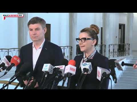 Koalicja Obywatelska: Broni naczelniczki poczty z Pacanowa