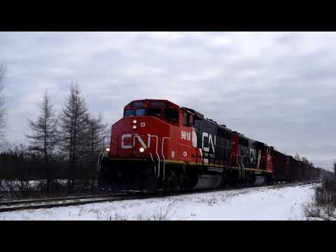 New Year's Eve Railfanning! CN Local Train 569 at Cannon Station, NB