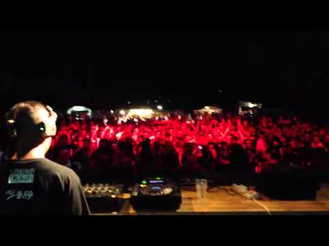 LUCA EMME - AREAMITO ELETTRIKA BEACH FESTIVAL - FERRAGOSTO 2013