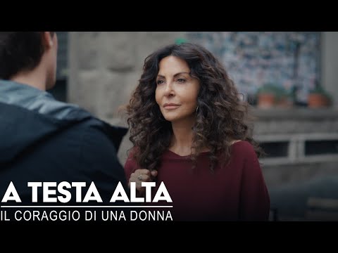 A testa alta - Il coraggio di una donna - Quel video è un reato, non quello che c'è dentro!