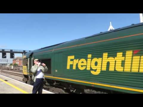 TRAINSPOTTING AT CARDIFF CENTRAL