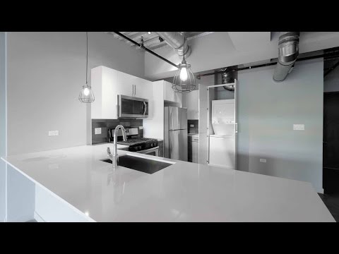 A Wicker Park 1-bedroom loft with a large terrace